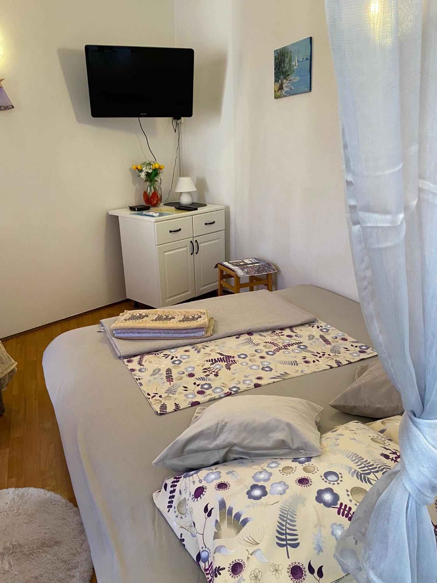 Bright And Charming Studio Apartment Rijeka Bagian luar foto