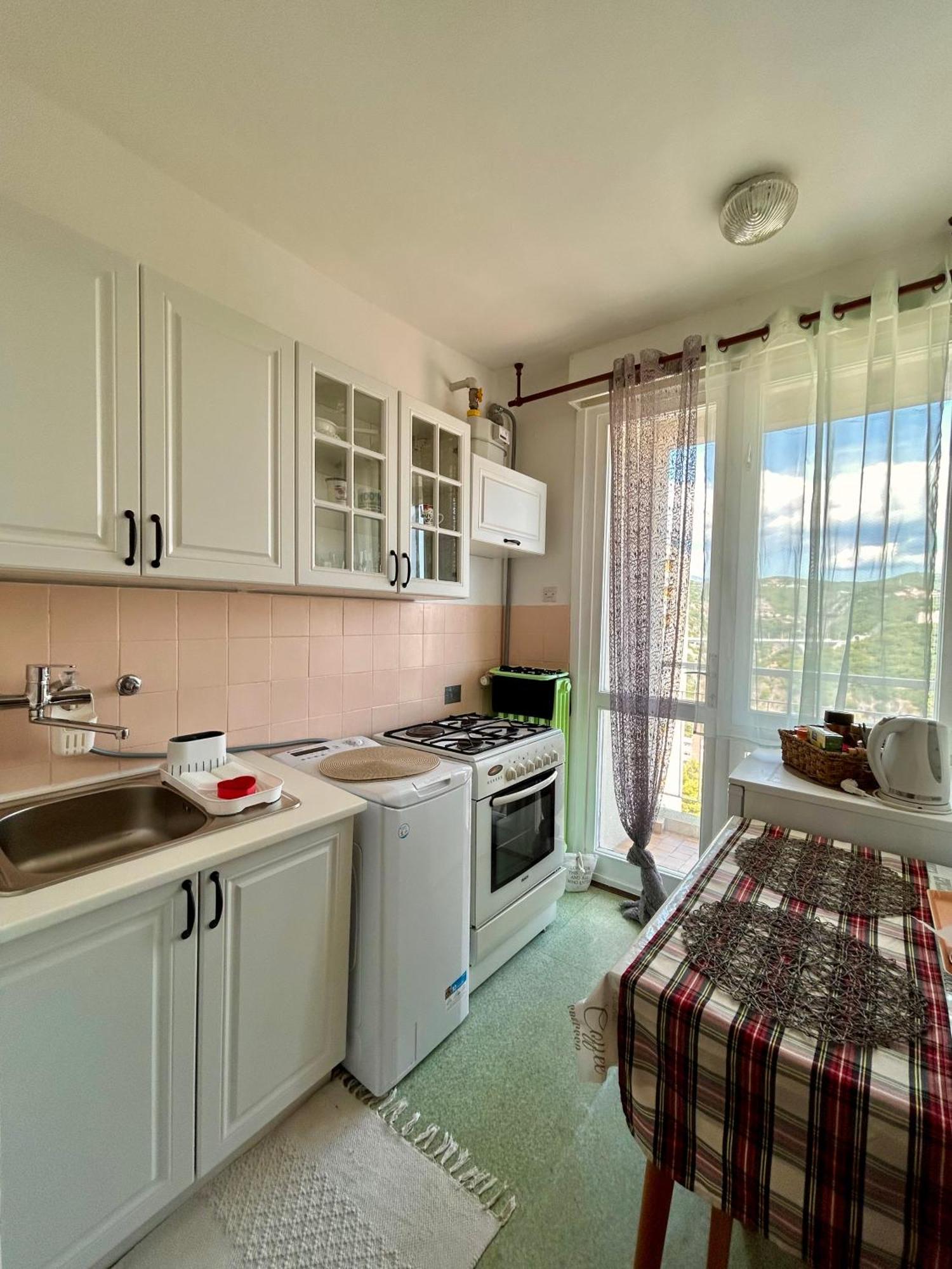 Bright And Charming Studio Apartment Rijeka Bagian luar foto