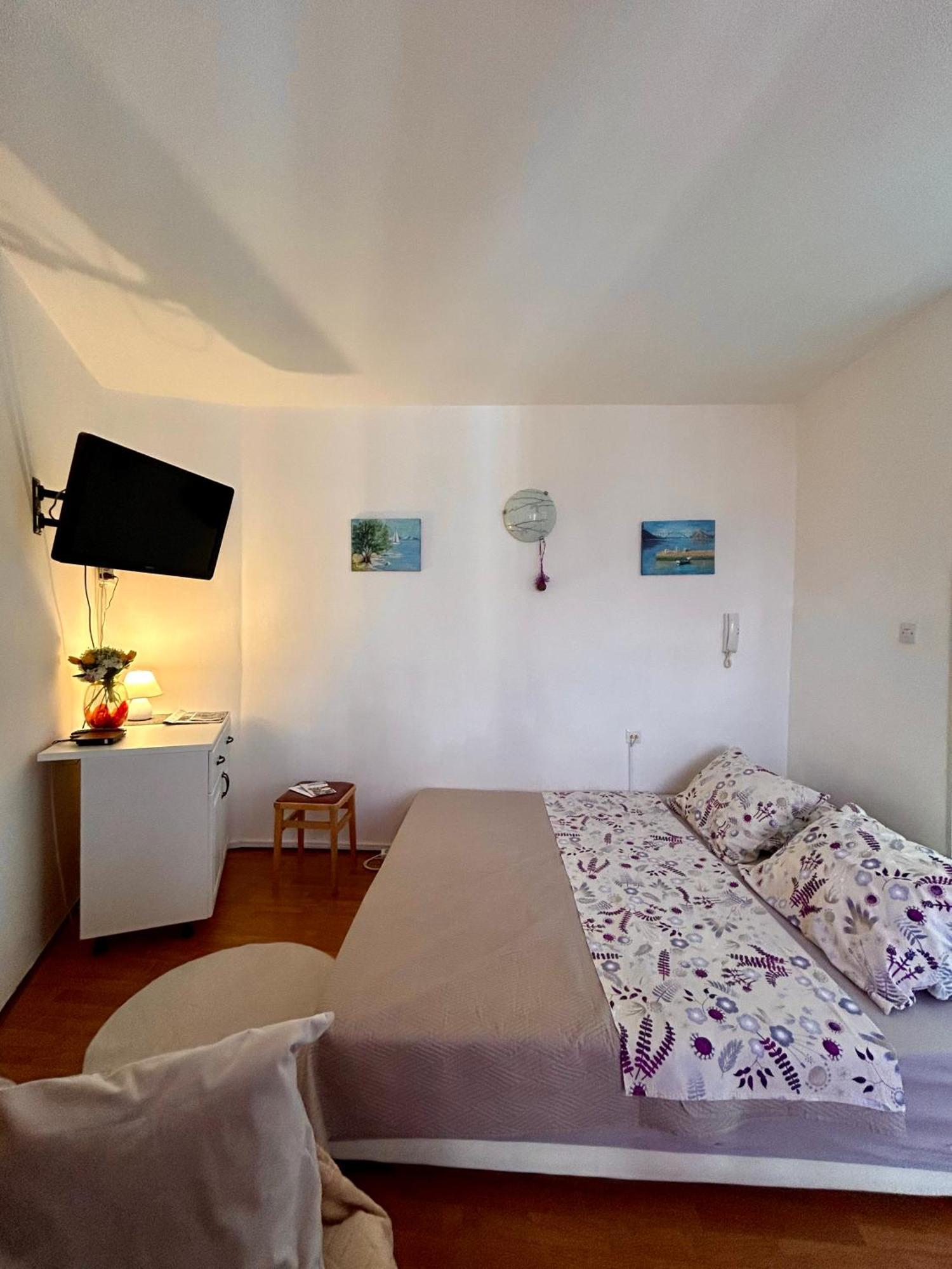 Bright And Charming Studio Apartment Rijeka Bagian luar foto